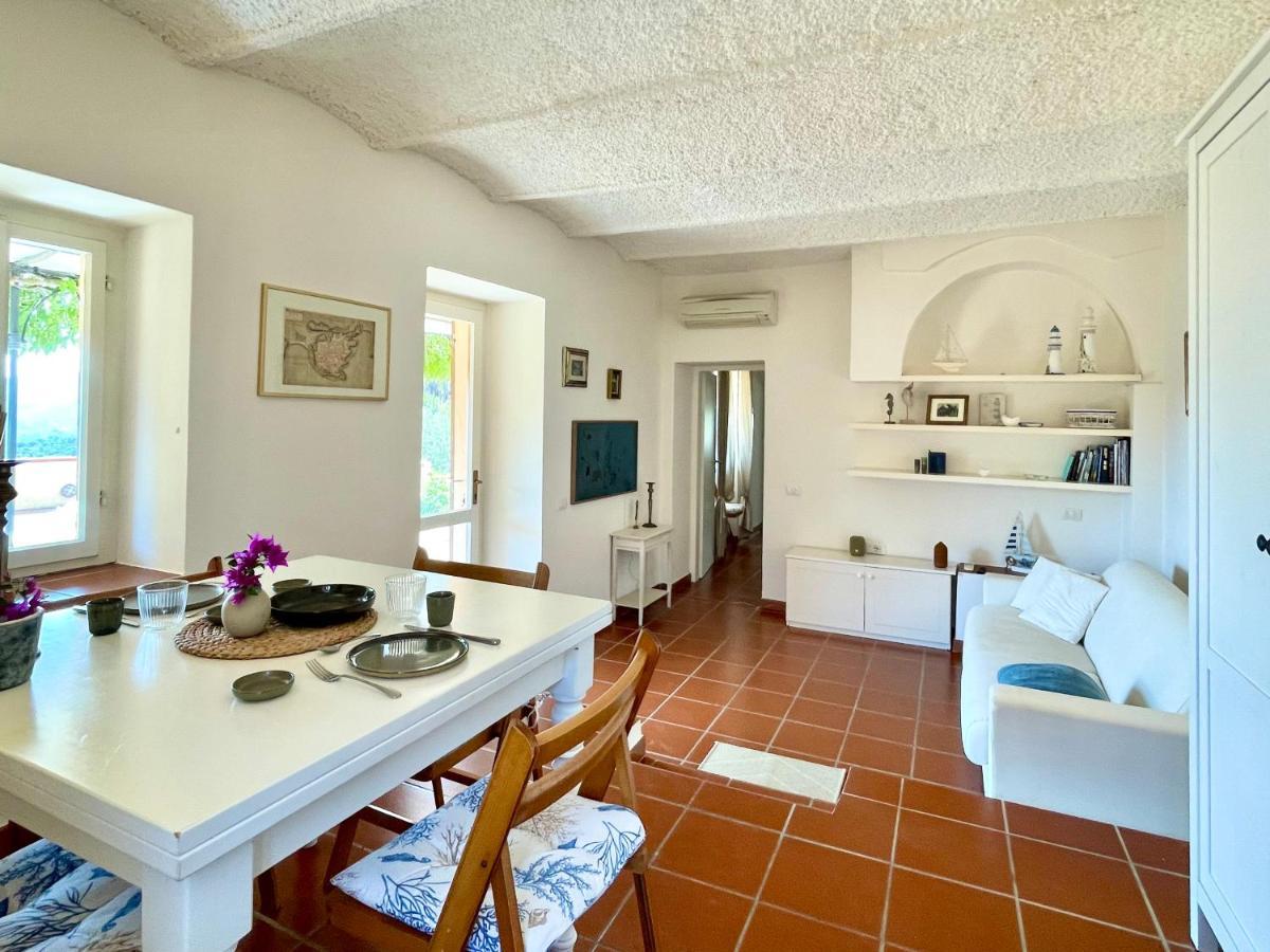 Апартаменты Aria Di Collina - Isola D'Elba Порт-Аццурро Экстерьер фото